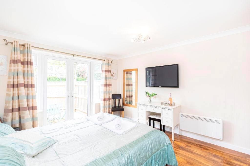 Bournecoast: Lovely Annex With Patio Nr Beach-5286 伯恩茅斯 外观 照片